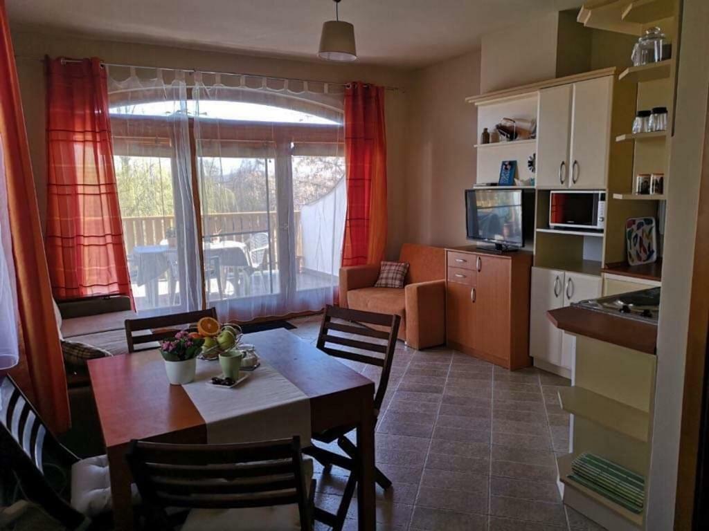 Апартаменты Horvath Apartman Фоньод Экстерьер фото